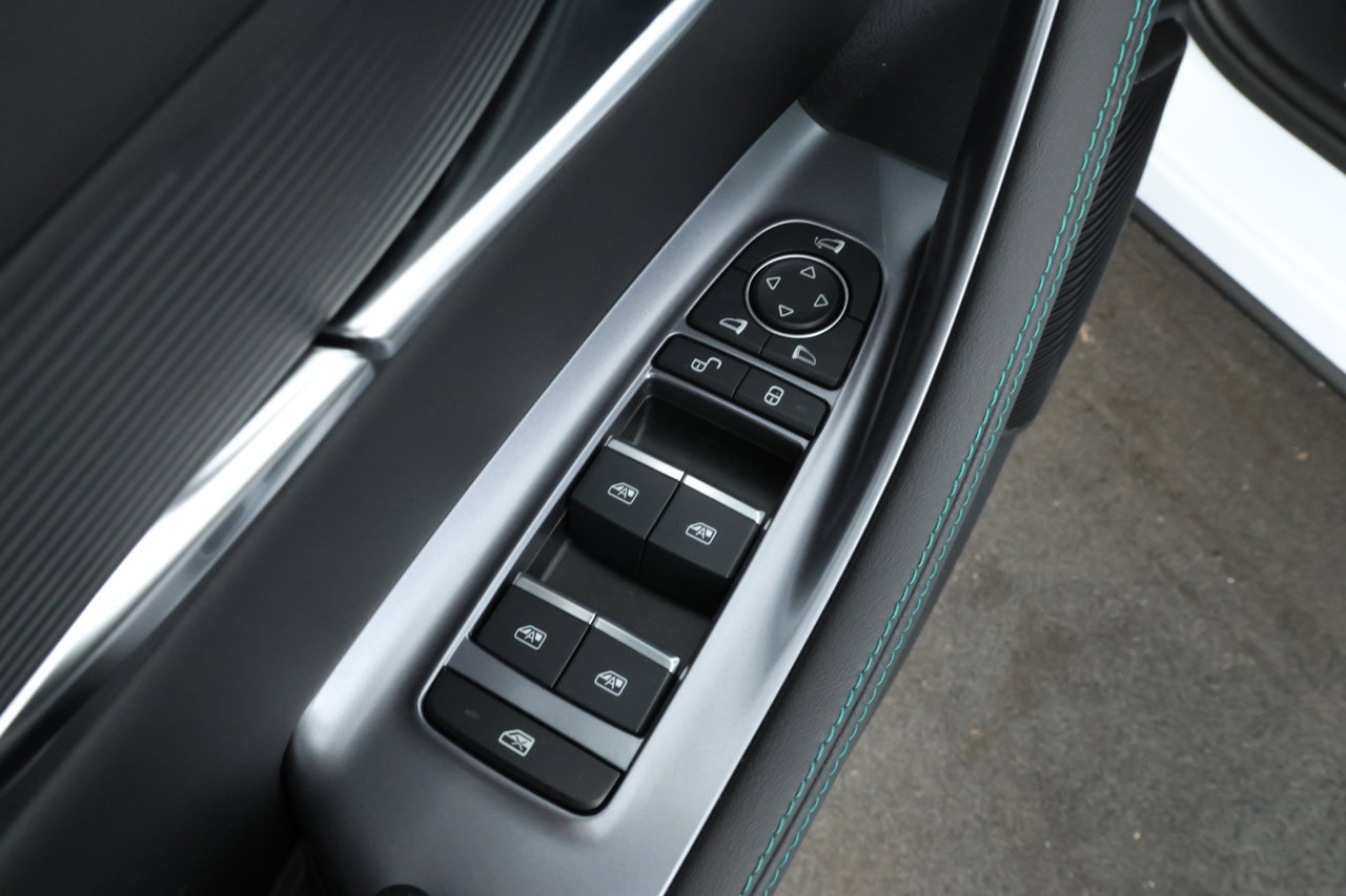 BYD SEAL U