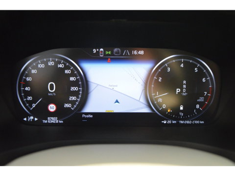 Volvo V60 Cross Country B5 AWD | Panoramadak | Adaptive Cruise | Harman/Kardon | Stoel + Stuur verwarmd | Trekhaak 1800KG |