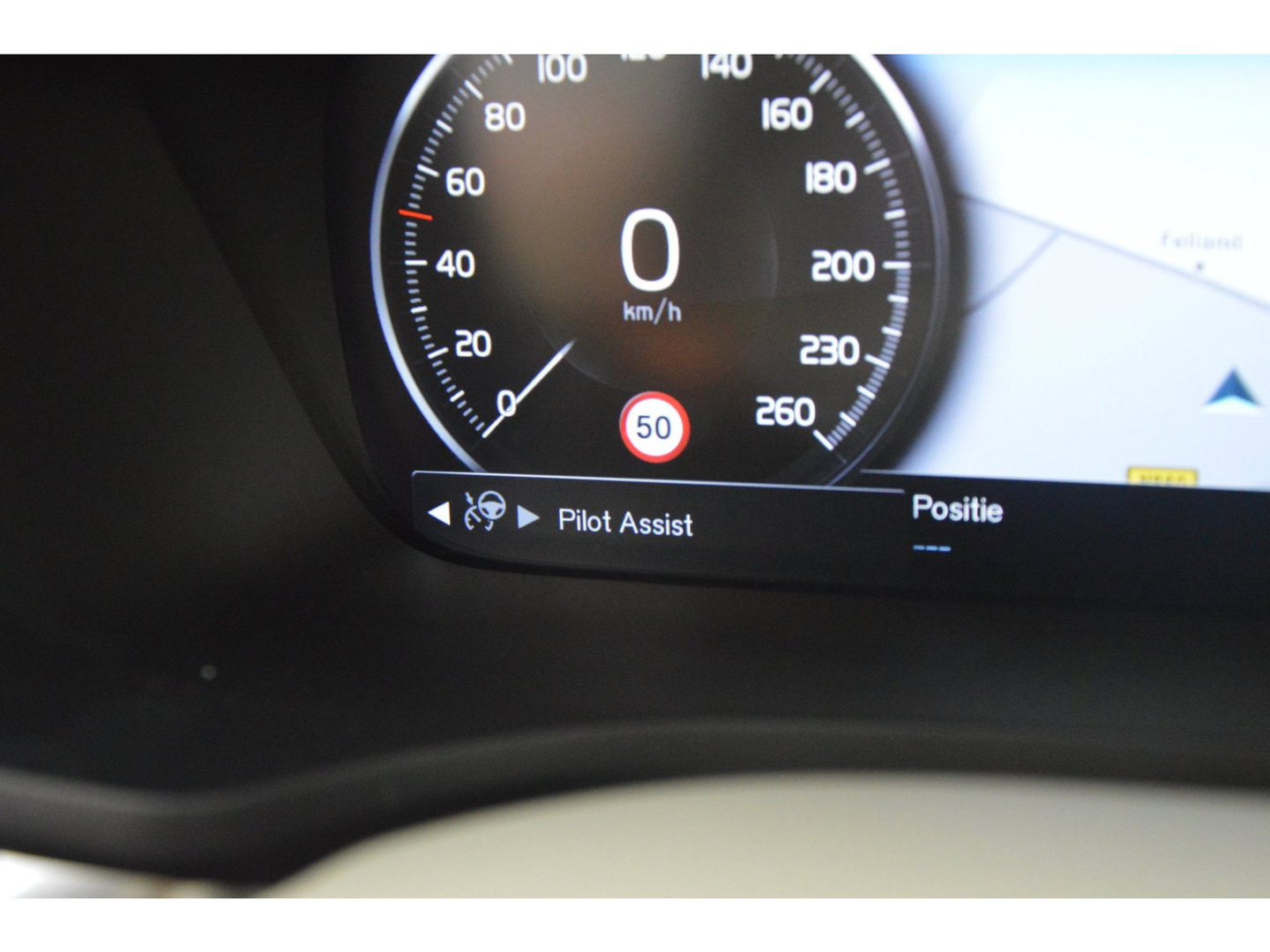 Volvo V60 Cross Country B5 AWD | Panoramadak | Adaptive Cruise | Harman/Kardon | Stoel + Stuur verwarmd | Trekhaak 1800KG |