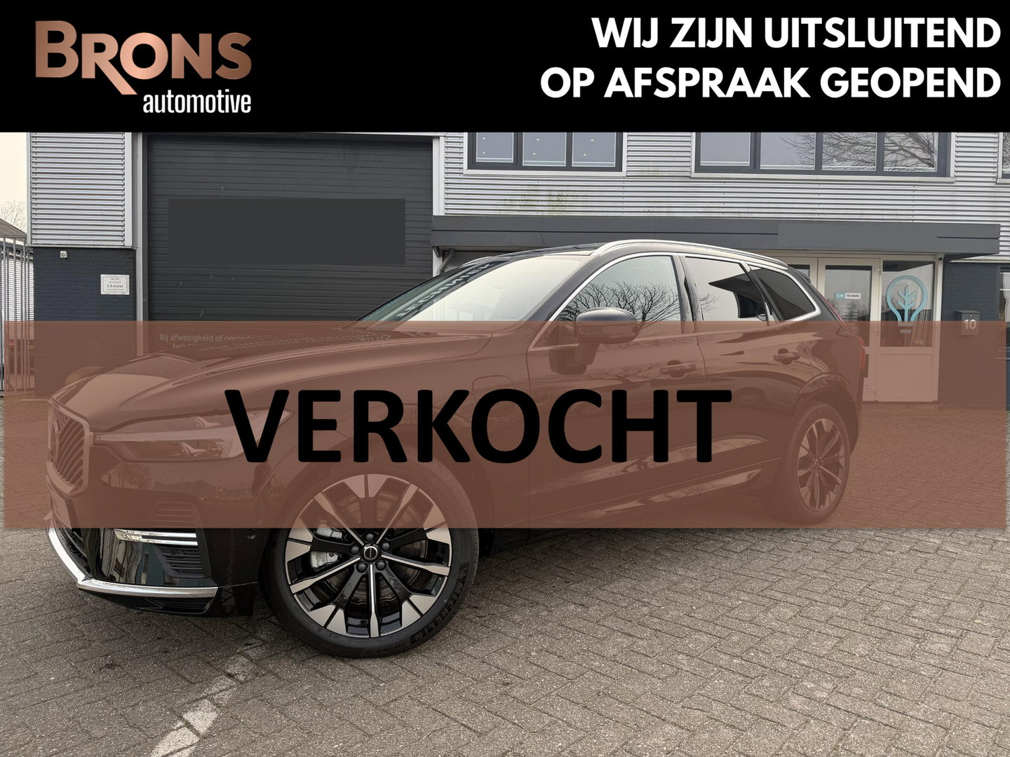 Volvo XC60 2.0 T6 Plug-in hybrid AWD Ultra Bright Facelift model l Luchtvering l Trekhaak l 360