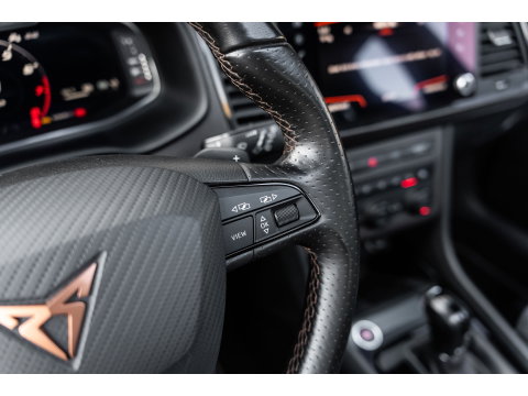 CUPRA Ateca 2.0 TSI 4DRIVE LIMITED AKRA CARBON PANO BREMBO