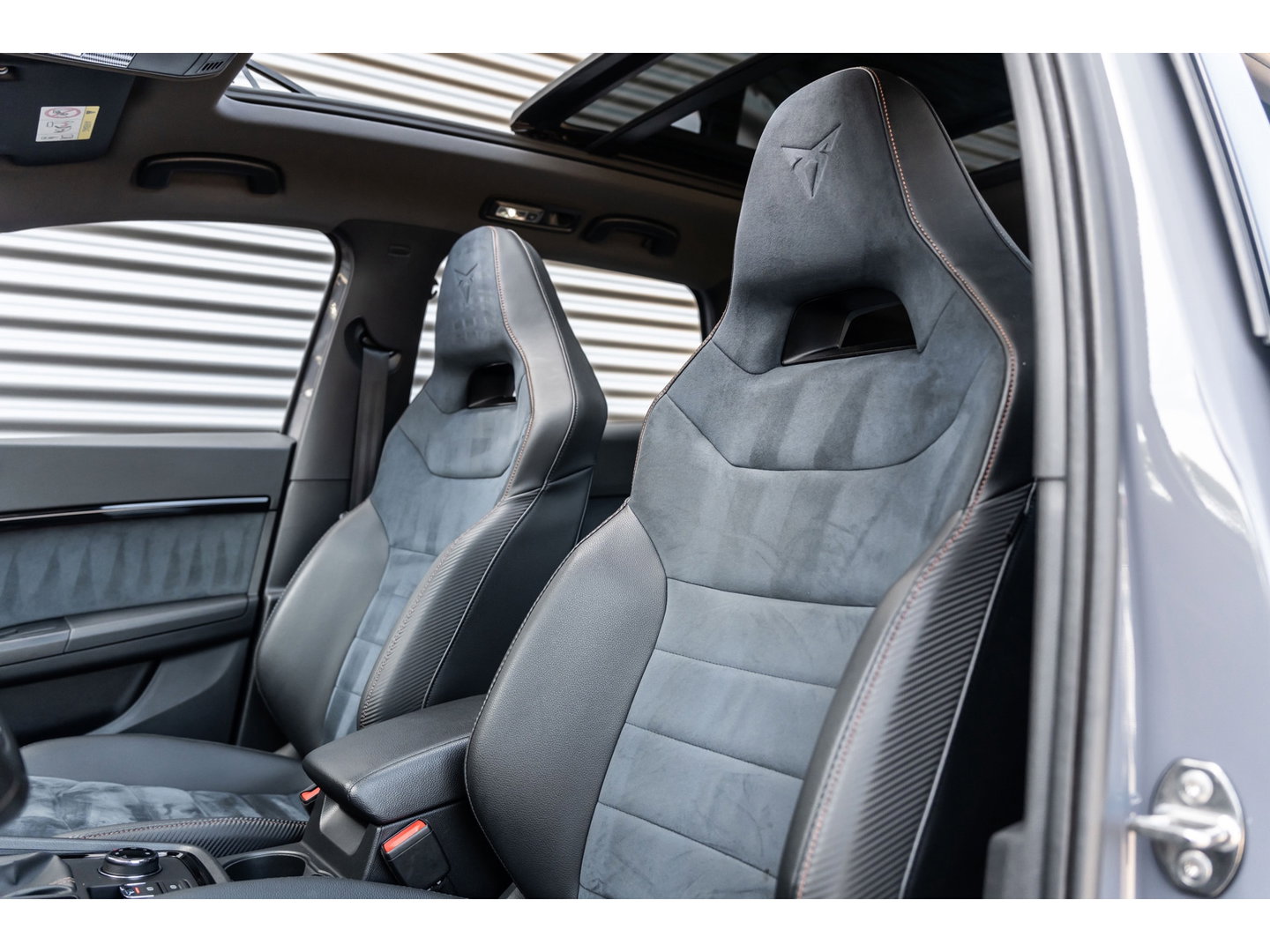 CUPRA Ateca 2.0 TSI 4DRIVE LIMITED AKRA CARBON PANO BREMBO