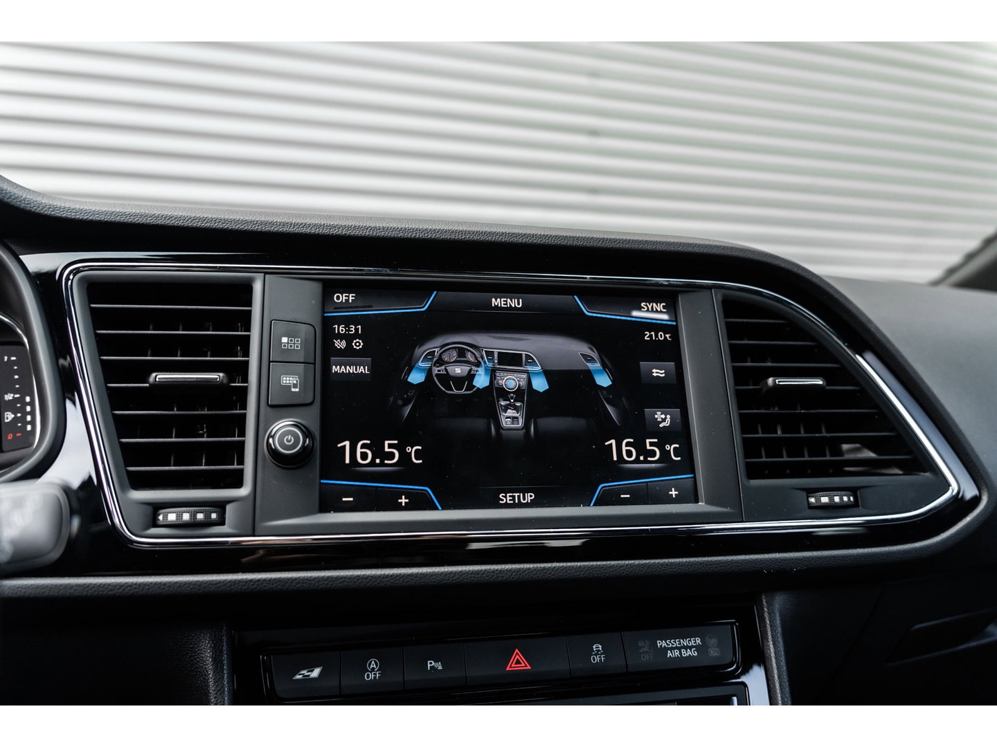 SEAT Leon 2.0 TSI CUPRA ULTIMATE PANO BEATS KEYLESS CAMERA