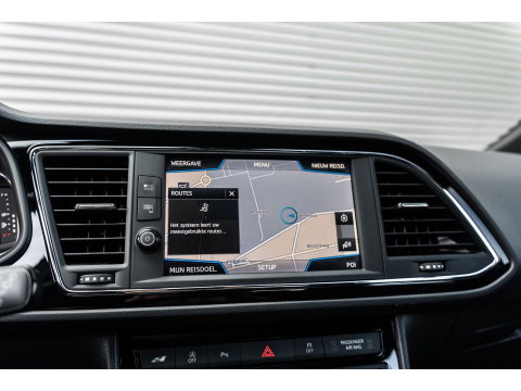 SEAT Leon 2.0 TSI CUPRA ULTIMATE PANO BEATS KEYLESS CAMERA