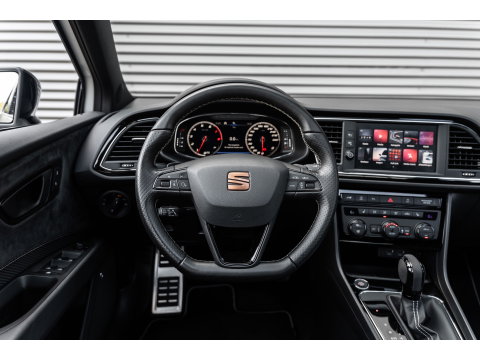 SEAT Leon 2.0 TSI CUPRA ULTIMATE PANO BEATS KEYLESS CAMERA