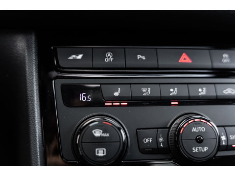 SEAT Leon 2.0 TSI CUPRA ULTIMATE PANO BEATS KEYLESS CAMERA
