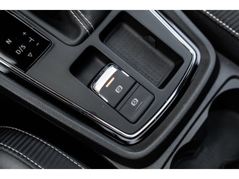 SEAT Leon 2.0 TSI CUPRA ULTIMATE PANO BEATS KEYLESS CAMERA