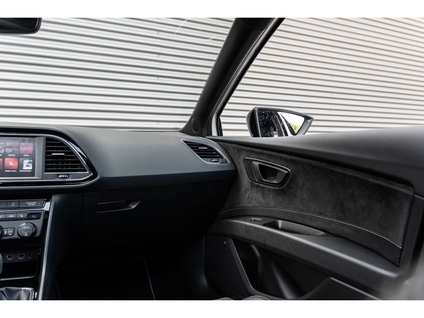 SEAT Leon 2.0 TSI CUPRA ULTIMATE PANO BEATS KEYLESS CAMERA