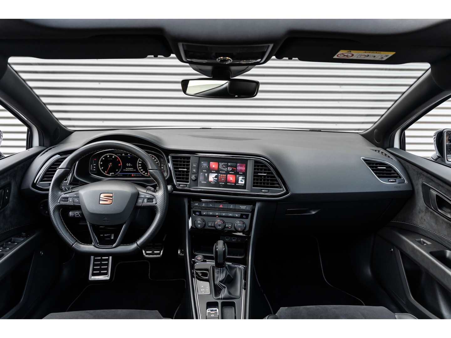 SEAT Leon 2.0 TSI CUPRA ULTIMATE PANO BEATS KEYLESS CAMERA