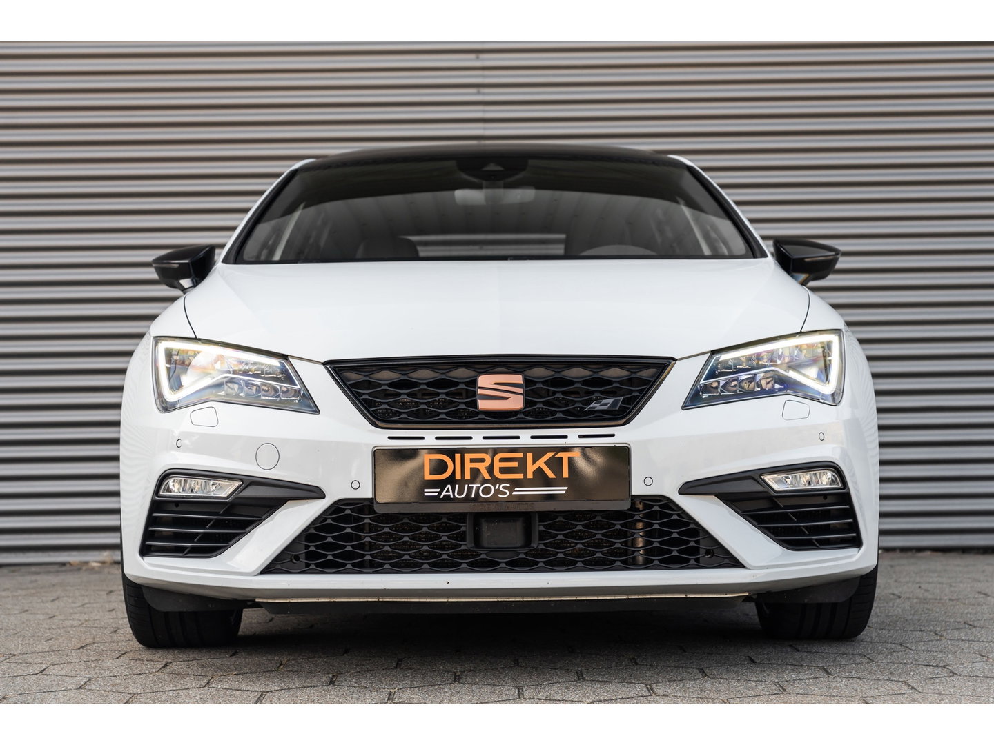 SEAT Leon 2.0 TSI CUPRA ULTIMATE PANO BEATS KEYLESS CAMERA