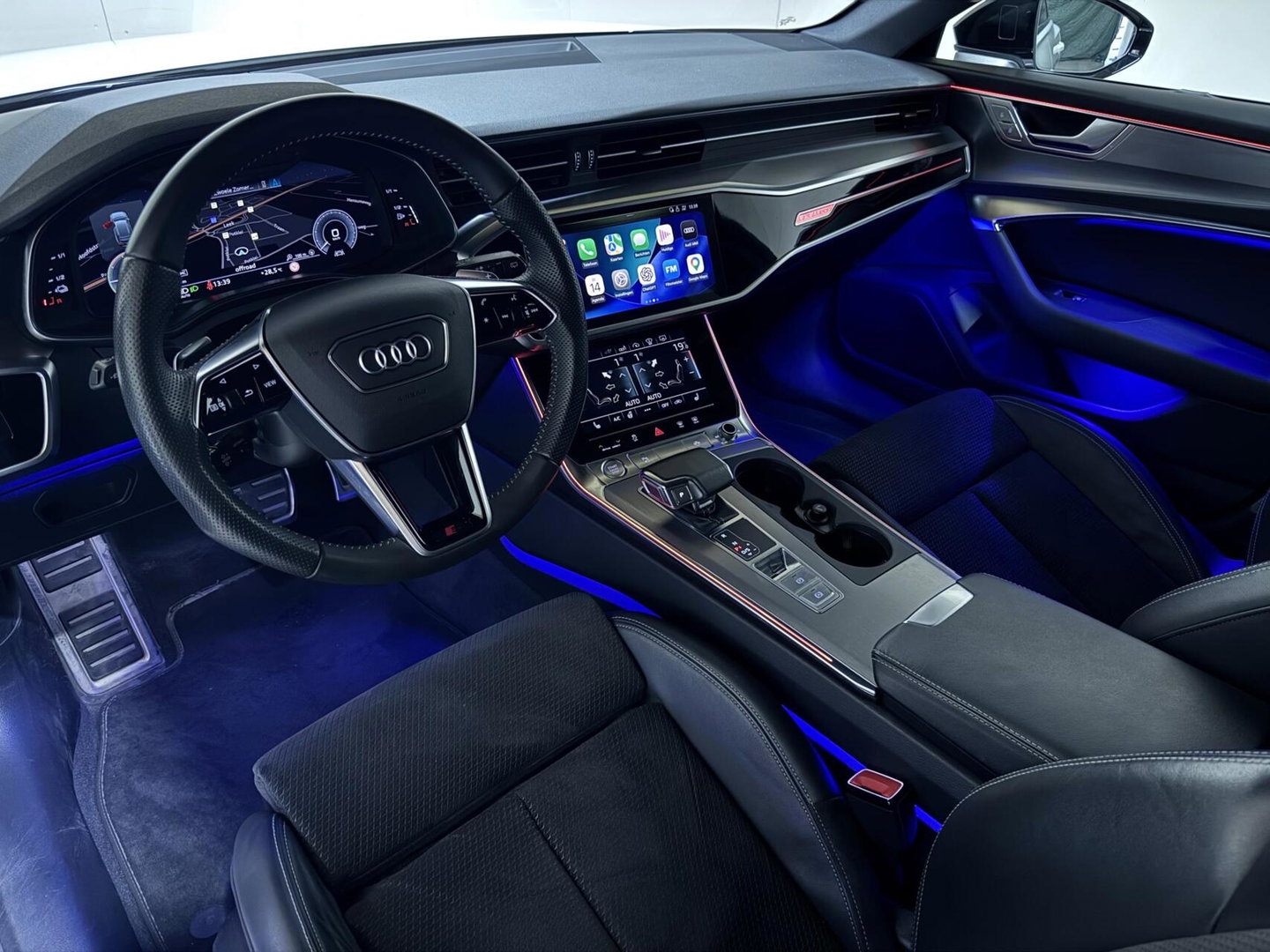 Audi A6 Avant 55 TFSIe Quattro Competition S-Line Pano Sfeer Memory 360º