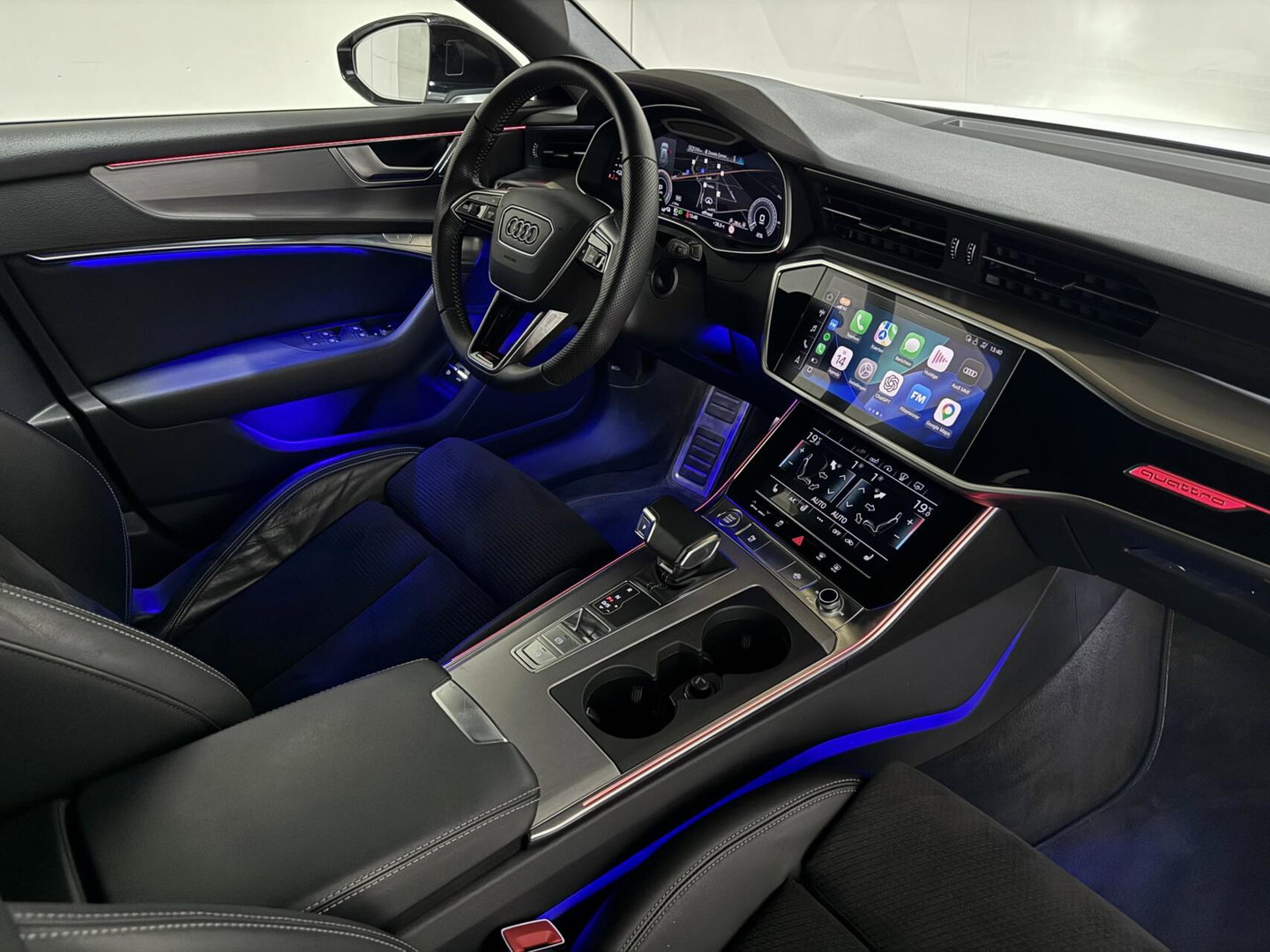 Audi A6 Avant 55 TFSIe Quattro Competition S-Line Pano Sfeer Memory 360º