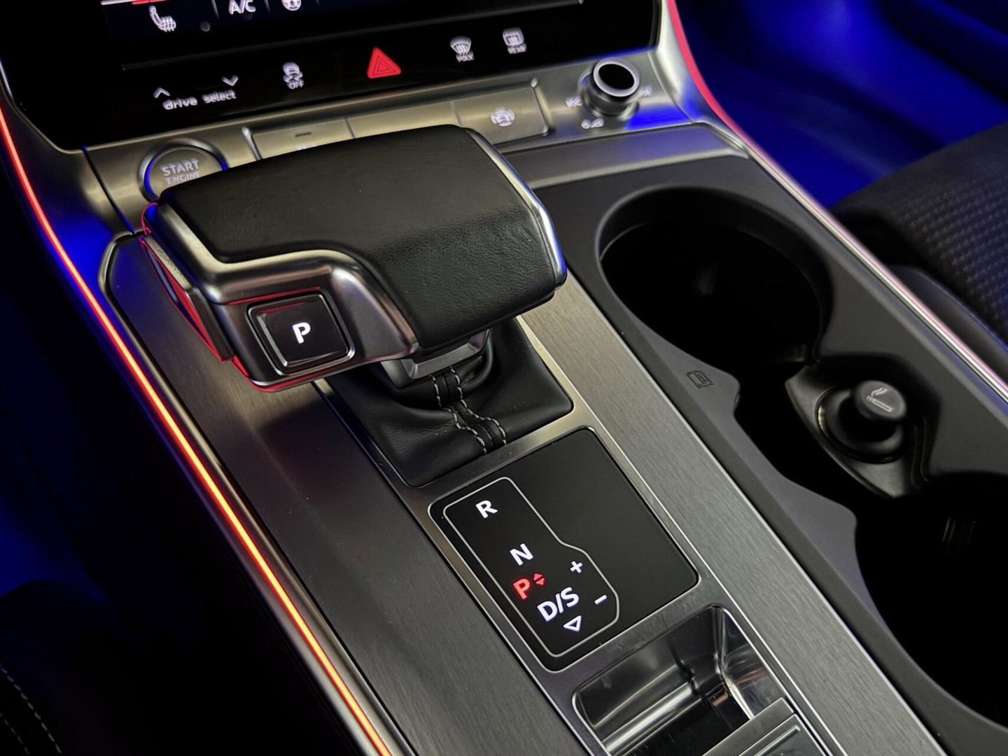 Audi A6 Avant 55 TFSIe Quattro Competition S-Line Pano Sfeer Memory 360º