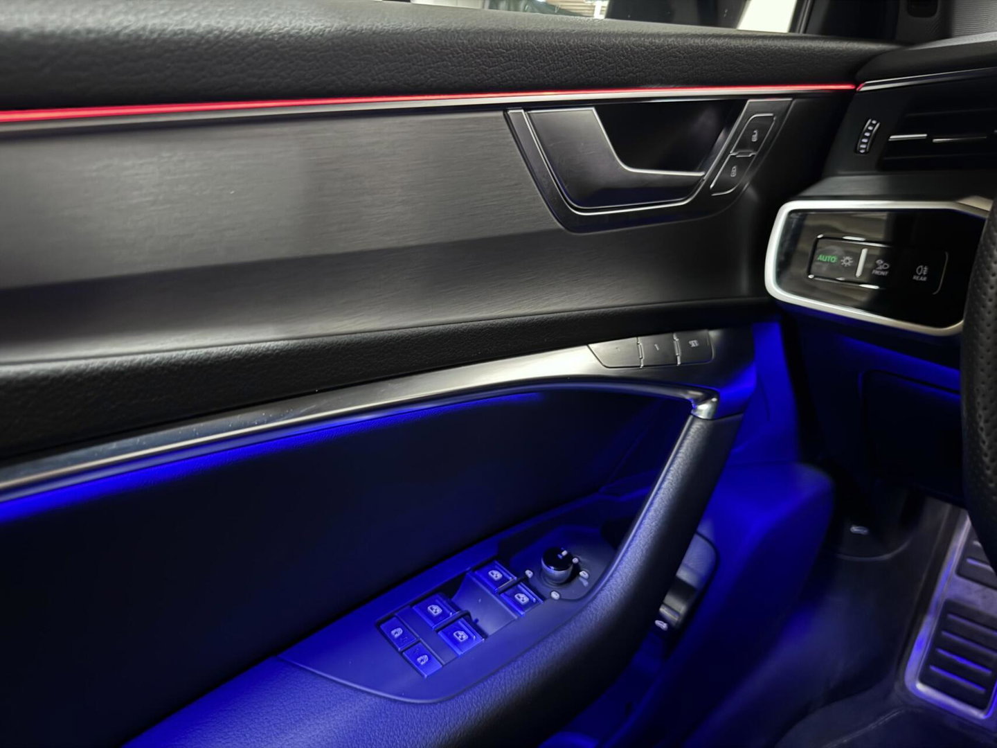 Audi A6 Avant 55 TFSIe Quattro Competition S-Line Pano Sfeer Memory 360º