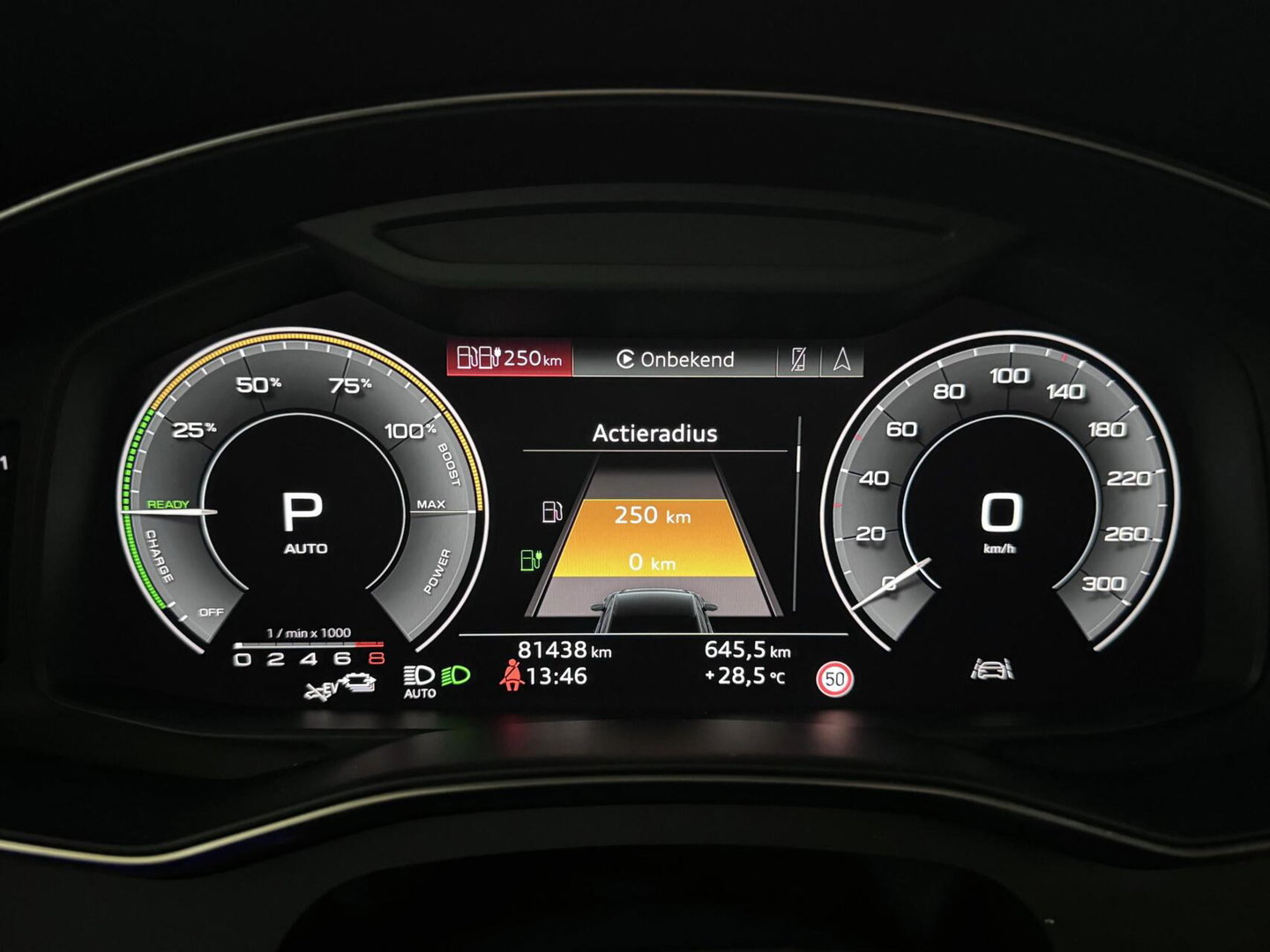 Audi A6 Avant 55 TFSIe Quattro Competition S-Line Pano Sfeer Memory 360º