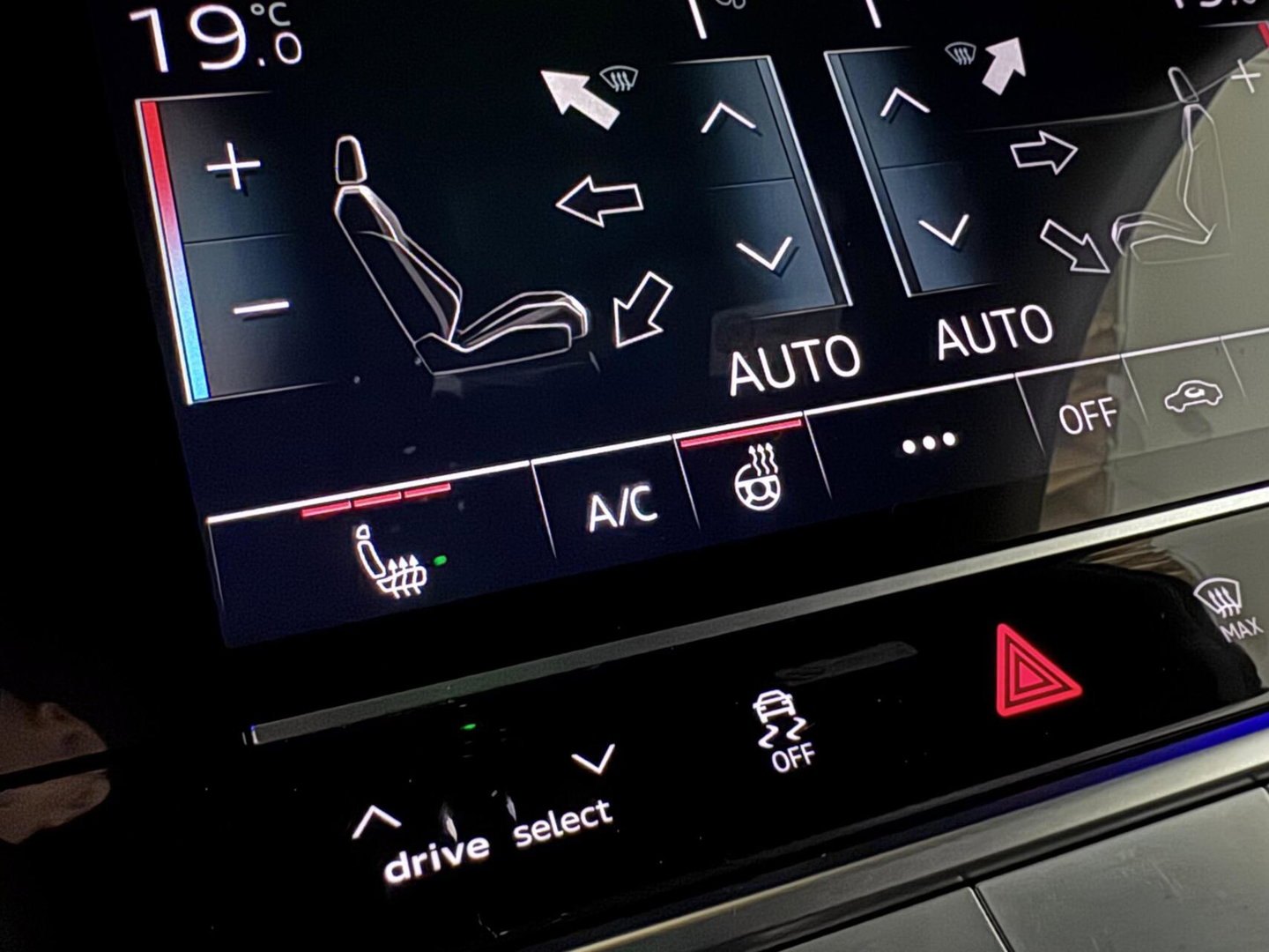 Audi A6 Avant 55 TFSIe Quattro Competition S-Line Pano Sfeer Memory 360º