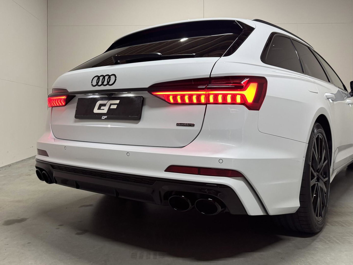 Audi A6 Avant 55 TFSIe Quattro Competition S-Line Pano Sfeer Memory 360º