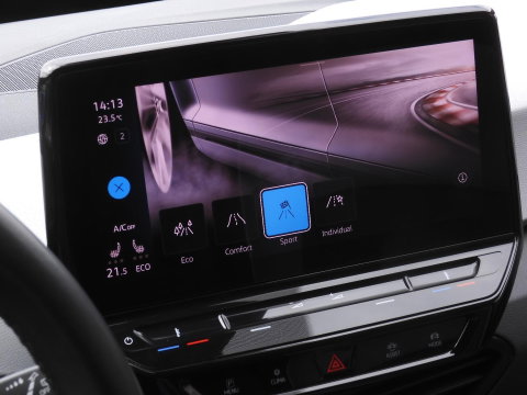 Volkswagen ID.3 58kWh PRO/ CAMERA/ MATRIX LED/ KEYLESS/ SOH 91%