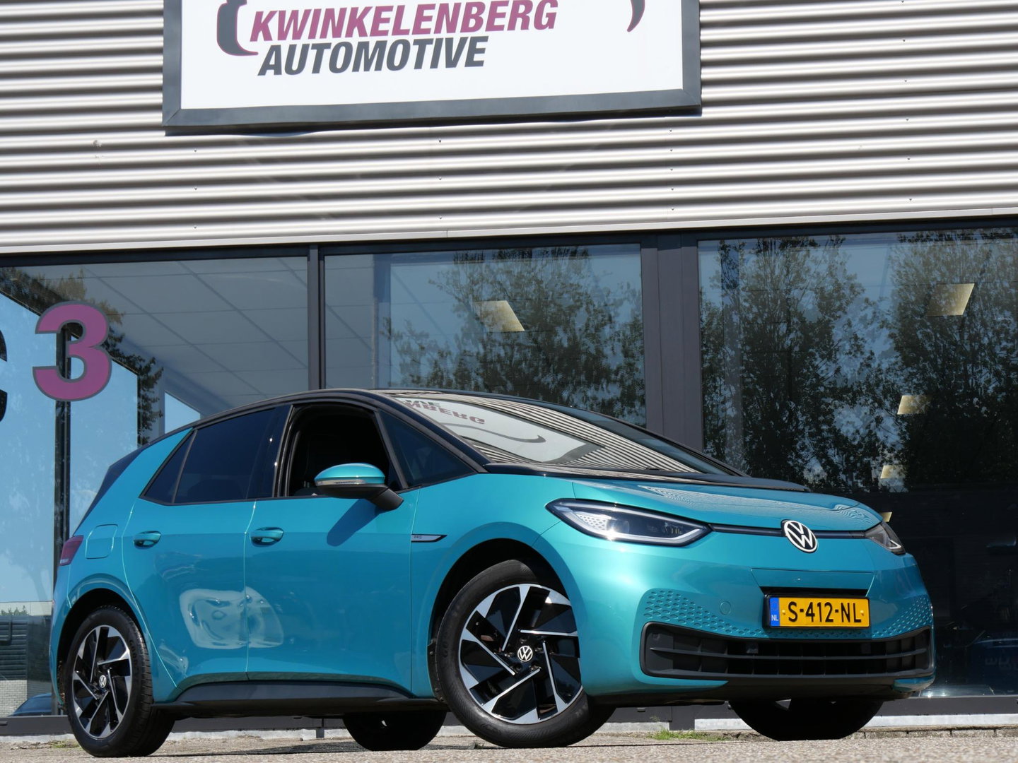 Volkswagen ID.3 58kWh PRO/ CAMERA/ MATRIX LED/ KEYLESS/ SOH 91%