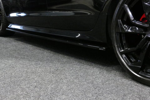 Audi A6 Limousine 1.8 TFSI ultra S line Edition / S6 look diffuser / Maxton Design Bodykit / Carbon stuurwiel / 21" LMV / Chameleon tint voorruit / Apple Carplay - Android Auto / Sfeerverlichting / Stoelverwarming / Cruise Control / LED koplampen / Grootlichtassi