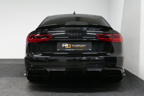 Audi A6 Limousine 1.8 TFSI ultra S line Edition / S6 look diffuser / Maxton Design Bodykit / Carbon stuurwiel / 21" LMV / Chameleon tint voorruit / Apple Carplay - Android Auto / Sfeerverlichting / Stoelverwarming / Cruise Control / LED koplampen / Grootlichtassi