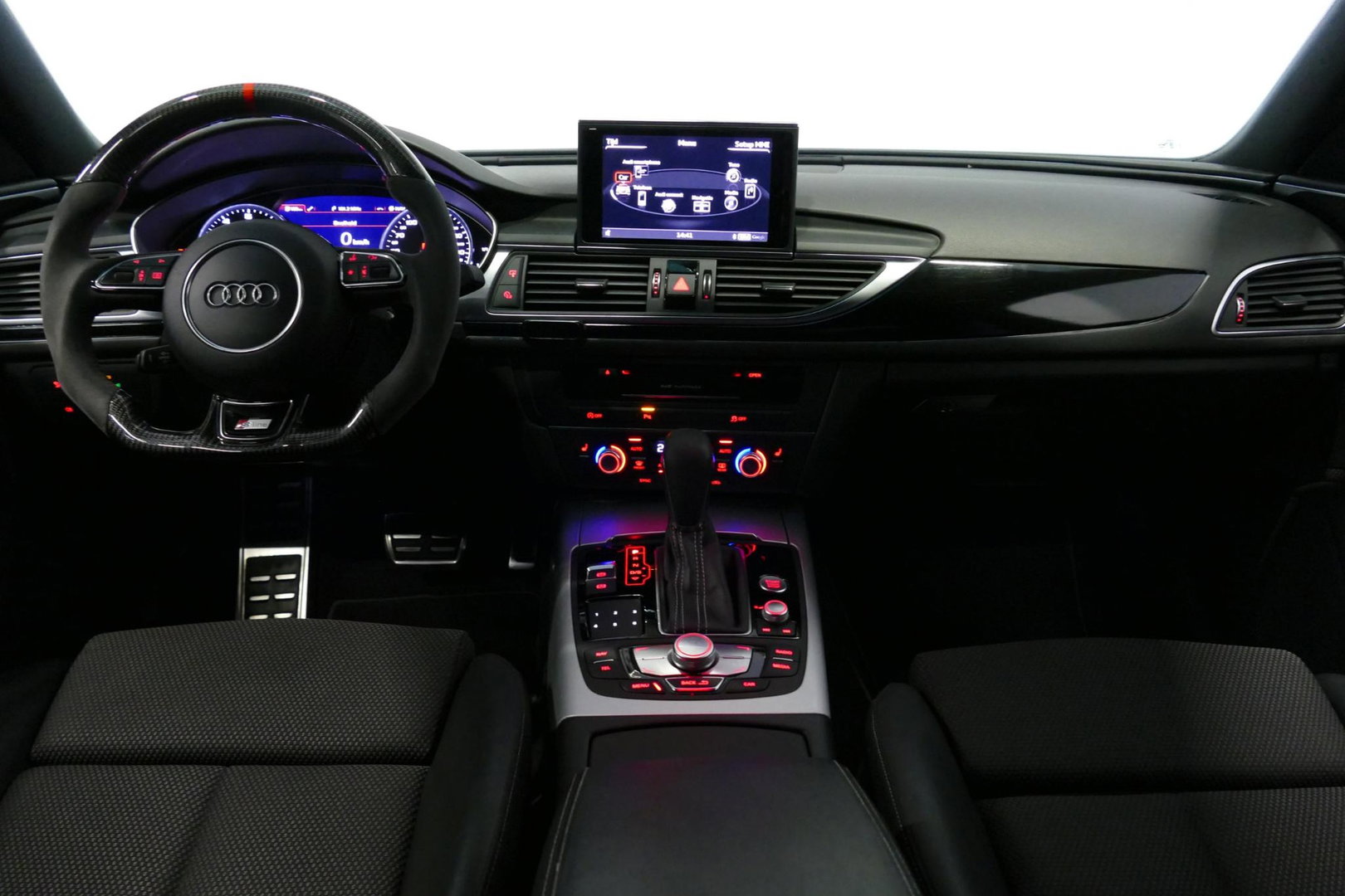 Audi A6 Limousine 1.8 TFSI ultra S line Edition / S6 look diffuser / Maxton Design Bodykit / Carbon stuurwiel / 21" LMV / Chameleon tint voorruit / Apple Carplay - Android Auto / Sfeerverlichting / Stoelverwarming / Cruise Control / LED koplampen / Grootlichtassi
