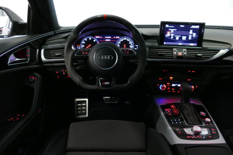 Audi A6 Limousine 1.8 TFSI ultra S line Edition / S6 look diffuser / Maxton Design Bodykit / Carbon stuurwiel / 21" LMV / Chameleon tint voorruit / Apple Carplay - Android Auto / Sfeerverlichting / Stoelverwarming / Cruise Control / LED koplampen / Grootlichtassi