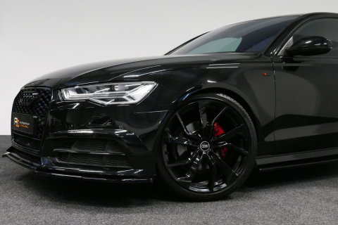 Audi A6 Limousine 1.8 TFSI ultra S line Edition / S6 look diffuser / Maxton Design Bodykit / Carbon stuurwiel / 21" LMV / Chameleon tint voorruit / Apple Carplay - Android Auto / Sfeerverlichting / Stoelverwarming / Cruise Control / LED koplampen / Grootlichtassi