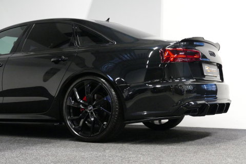 Audi A6 Limousine 1.8 TFSI ultra S line Edition / S6 look diffuser / Maxton Design Bodykit / Carbon stuurwiel / 21" LMV / Chameleon tint voorruit / Apple Carplay - Android Auto / Sfeerverlichting / Stoelverwarming / Cruise Control / LED koplampen / Grootlichtassi