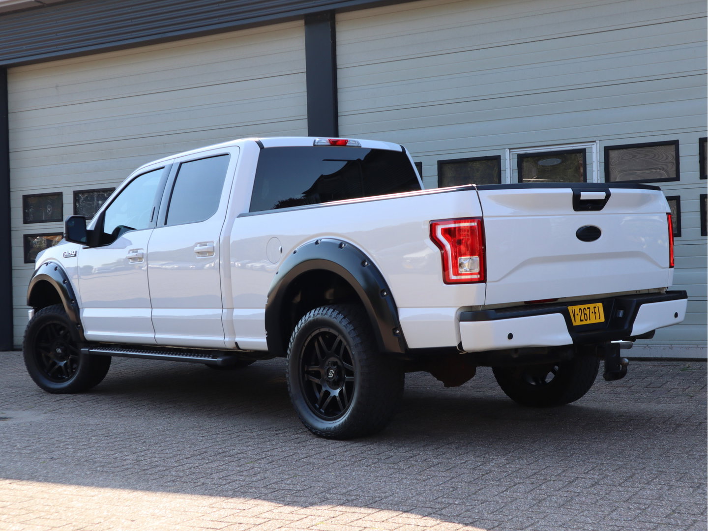 Ford USA F-150 3.5 V6 370pk 4X4 LPG Prins - OUTLAW - Pano - NL Auto