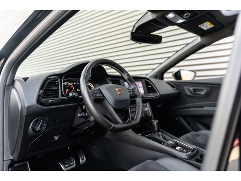 SEAT Leon 2.0 TSI CUPRA PANO BEATS KEYLESS CAMERA TREKHAAK