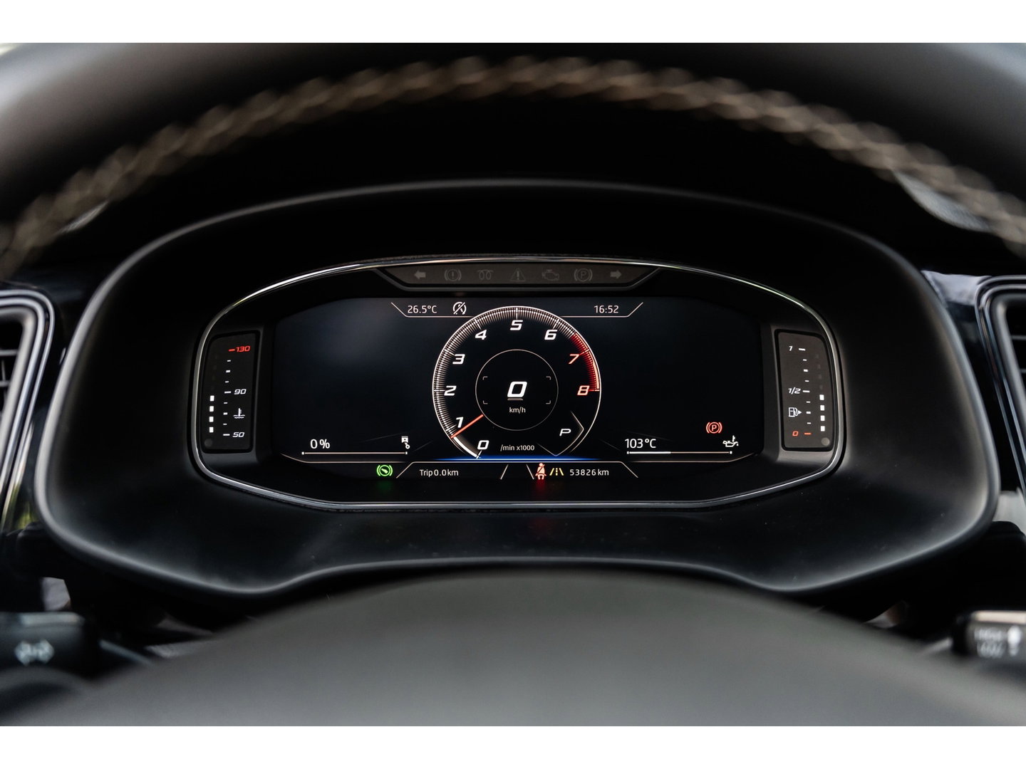 SEAT Leon 2.0 TSI CUPRA PANO BEATS KEYLESS CAMERA TREKHAAK