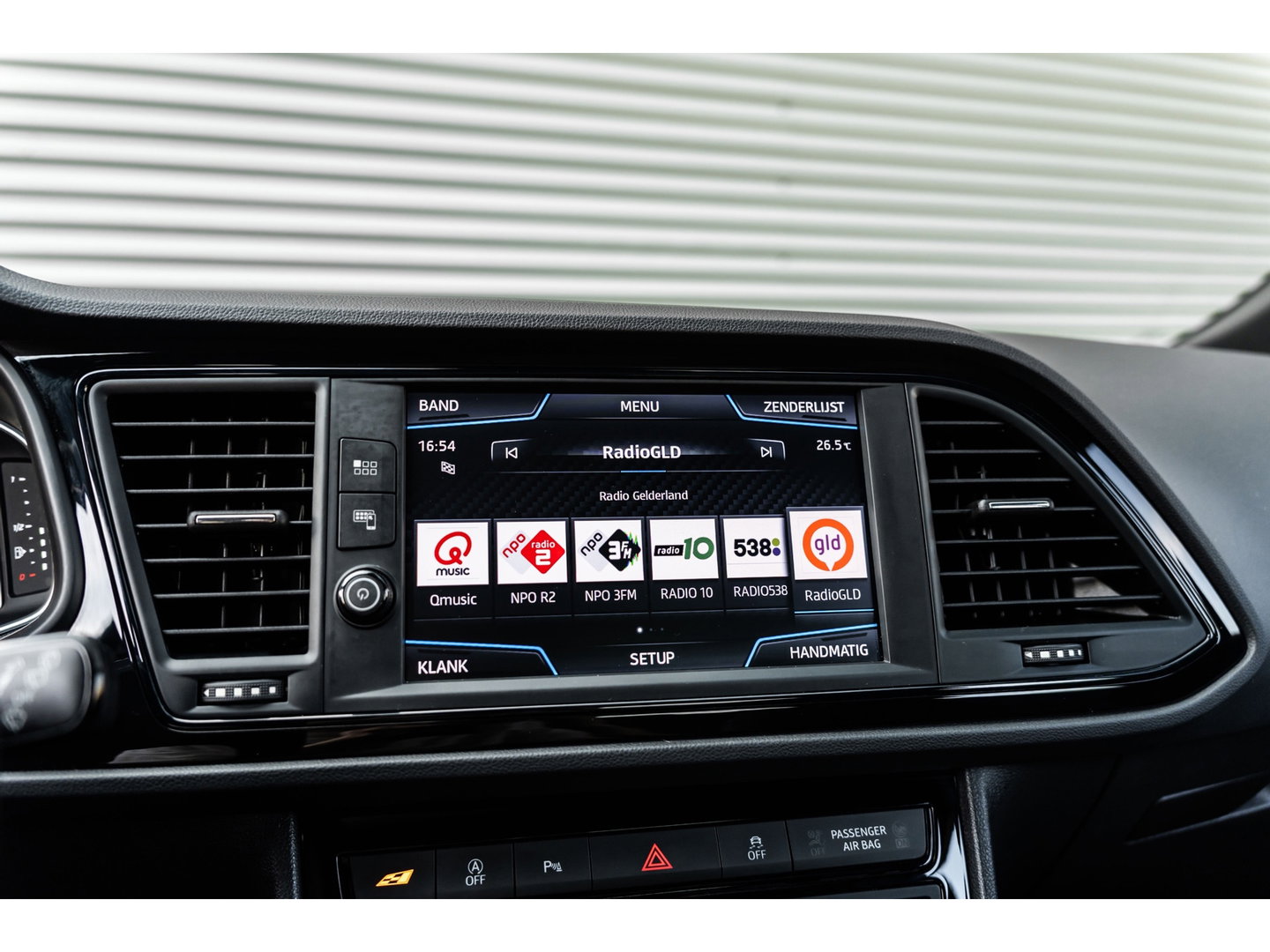 SEAT Leon 2.0 TSI CUPRA PANO BEATS KEYLESS CAMERA TREKHAAK