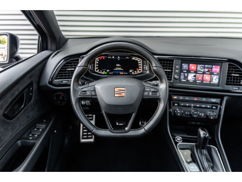 SEAT Leon 2.0 TSI CUPRA PANO BEATS KEYLESS CAMERA TREKHAAK