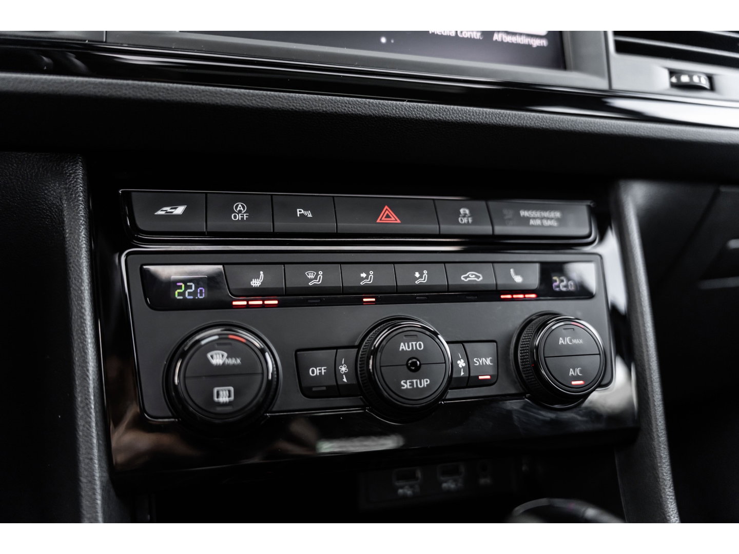 SEAT Leon 2.0 TSI CUPRA PANO BEATS KEYLESS CAMERA TREKHAAK