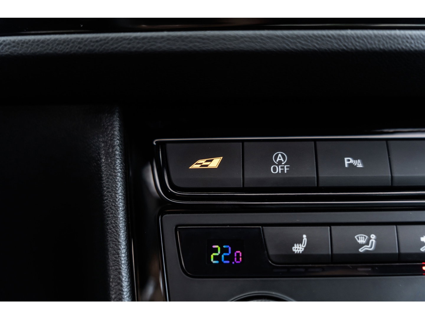 SEAT Leon 2.0 TSI CUPRA PANO BEATS KEYLESS CAMERA TREKHAAK