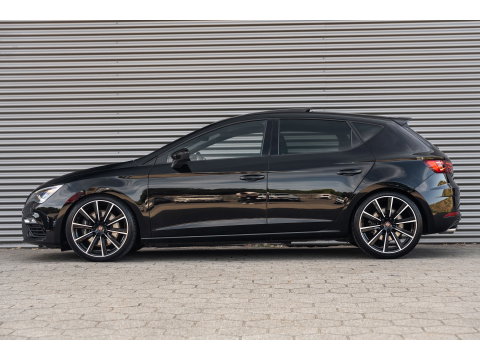 SEAT Leon 2.0 TSI CUPRA PANO BEATS KEYLESS CAMERA TREKHAAK