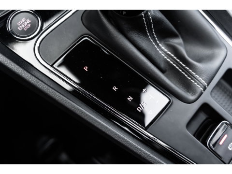 SEAT Leon 2.0 TSI CUPRA PANO BEATS KEYLESS CAMERA TREKHAAK