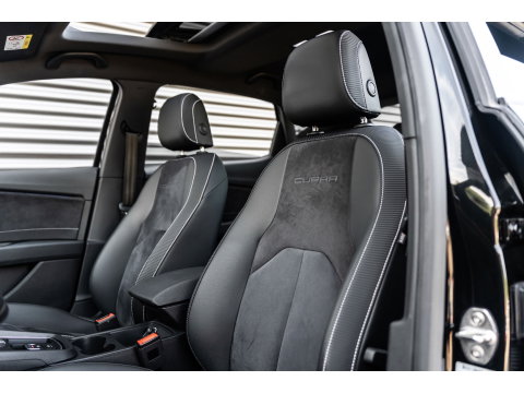 SEAT Leon 2.0 TSI CUPRA PANO BEATS KEYLESS CAMERA TREKHAAK