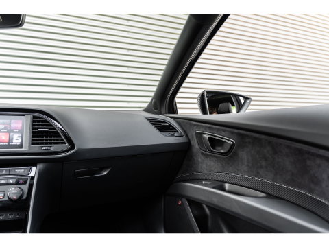 SEAT Leon 2.0 TSI CUPRA PANO BEATS KEYLESS CAMERA TREKHAAK