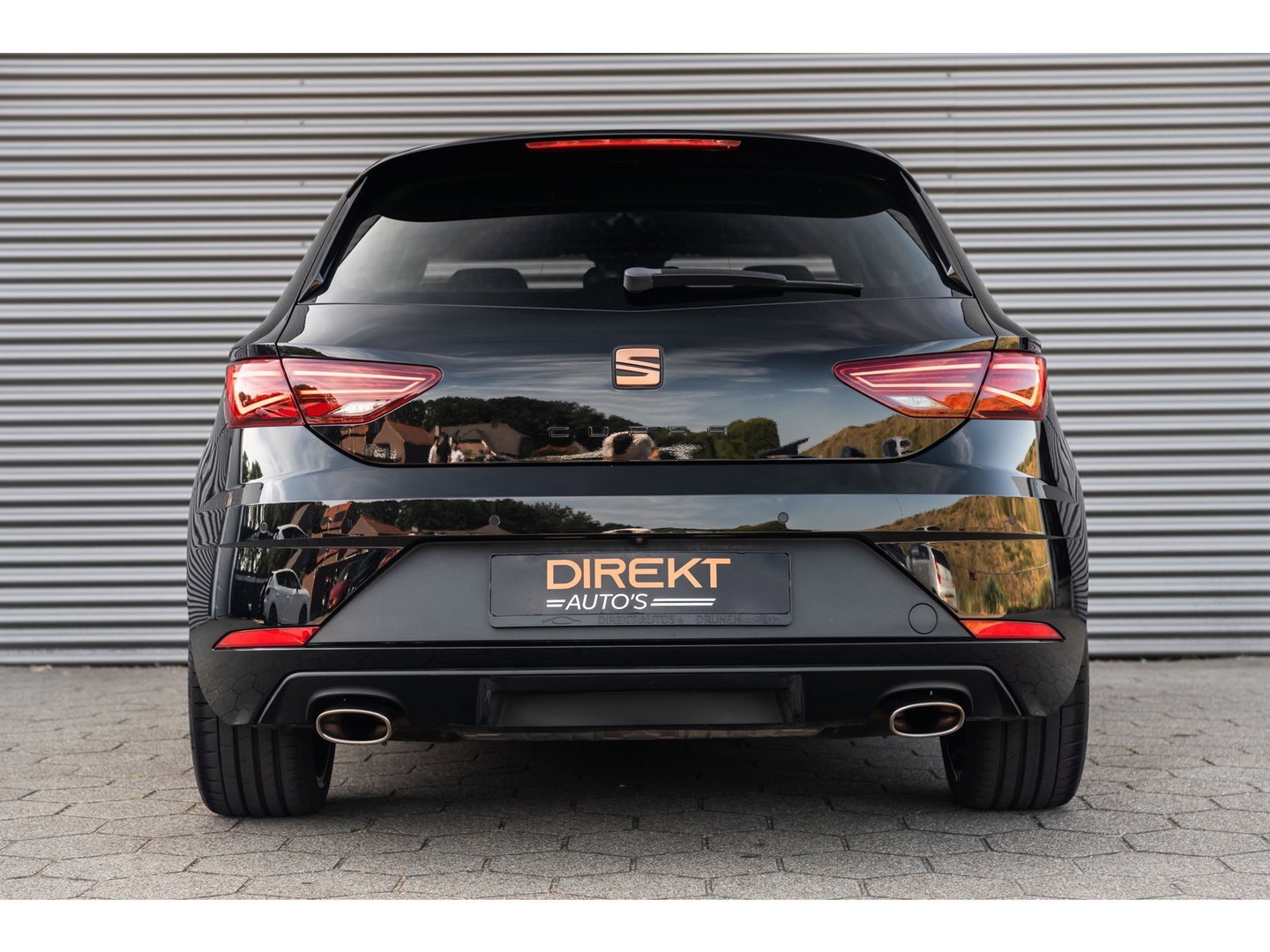 SEAT Leon 2.0 TSI CUPRA PANO BEATS KEYLESS CAMERA TREKHAAK