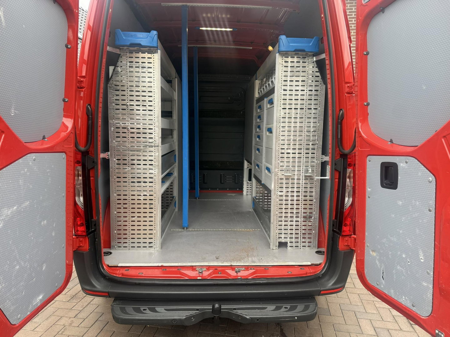 Mercedes-Benz Sprinter 314 2.2 CDI L1H2 Sortimo service bus APK NAP