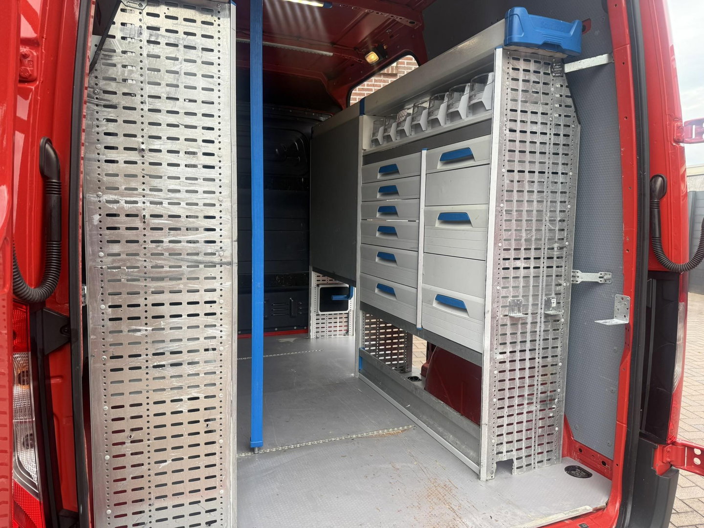 Mercedes-Benz Sprinter 314 2.2 CDI L1H2 Sortimo service bus APK NAP