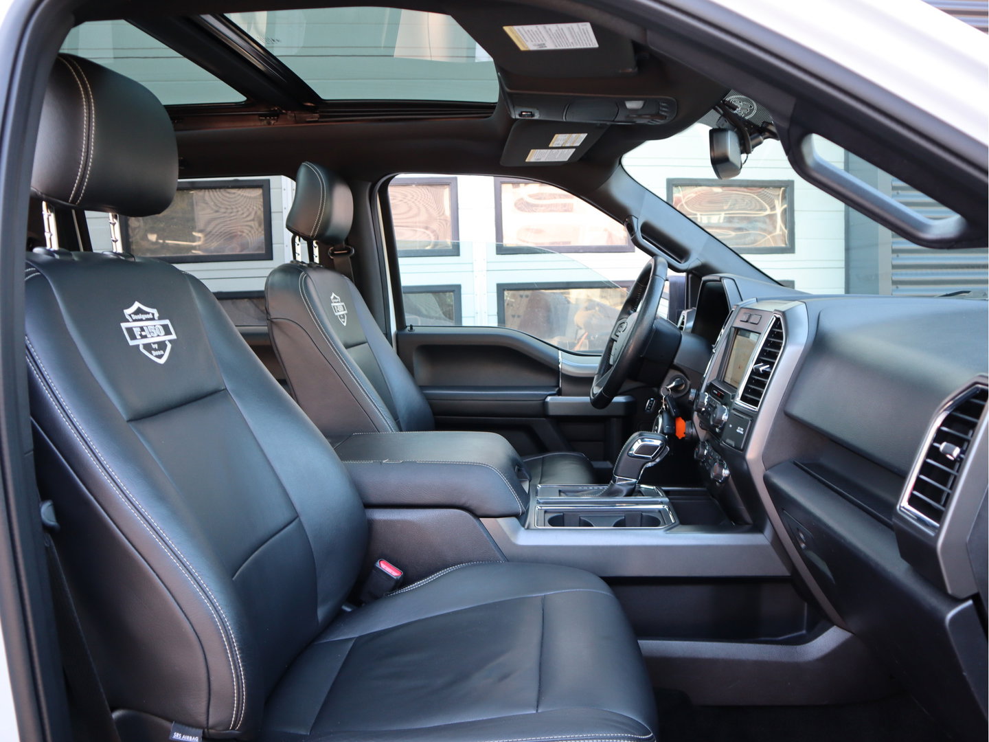 Ford USA F-150 3.5 V6 370pk 4X4 LPG Prins - OUTLAW - Pano - NL Auto