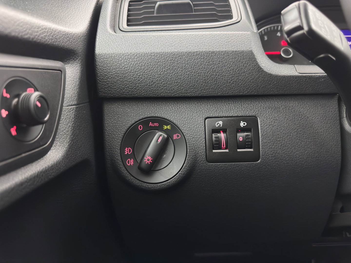 Volkswagen Caddy 1.4 TGI L2H1 EcoFuel Maxi ( CNG ) *AIRCO | CRUISE | PDC | COMFORT-SEATS | RADIO-CD/MP3*
