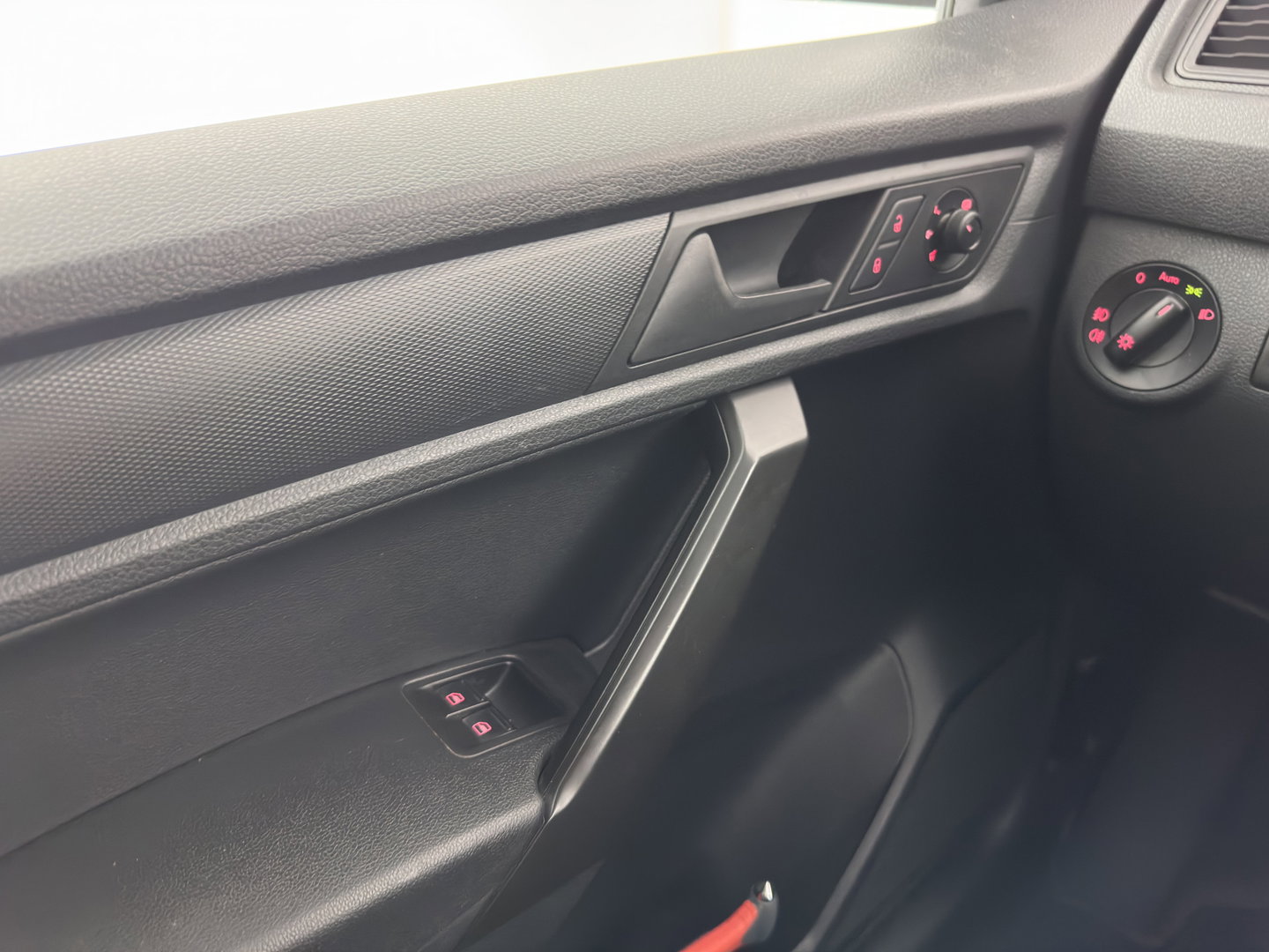 Volkswagen Caddy 1.4 TGI L2H1 EcoFuel Maxi ( CNG ) *AIRCO | CRUISE | PDC | COMFORT-SEATS | RADIO-CD/MP3*