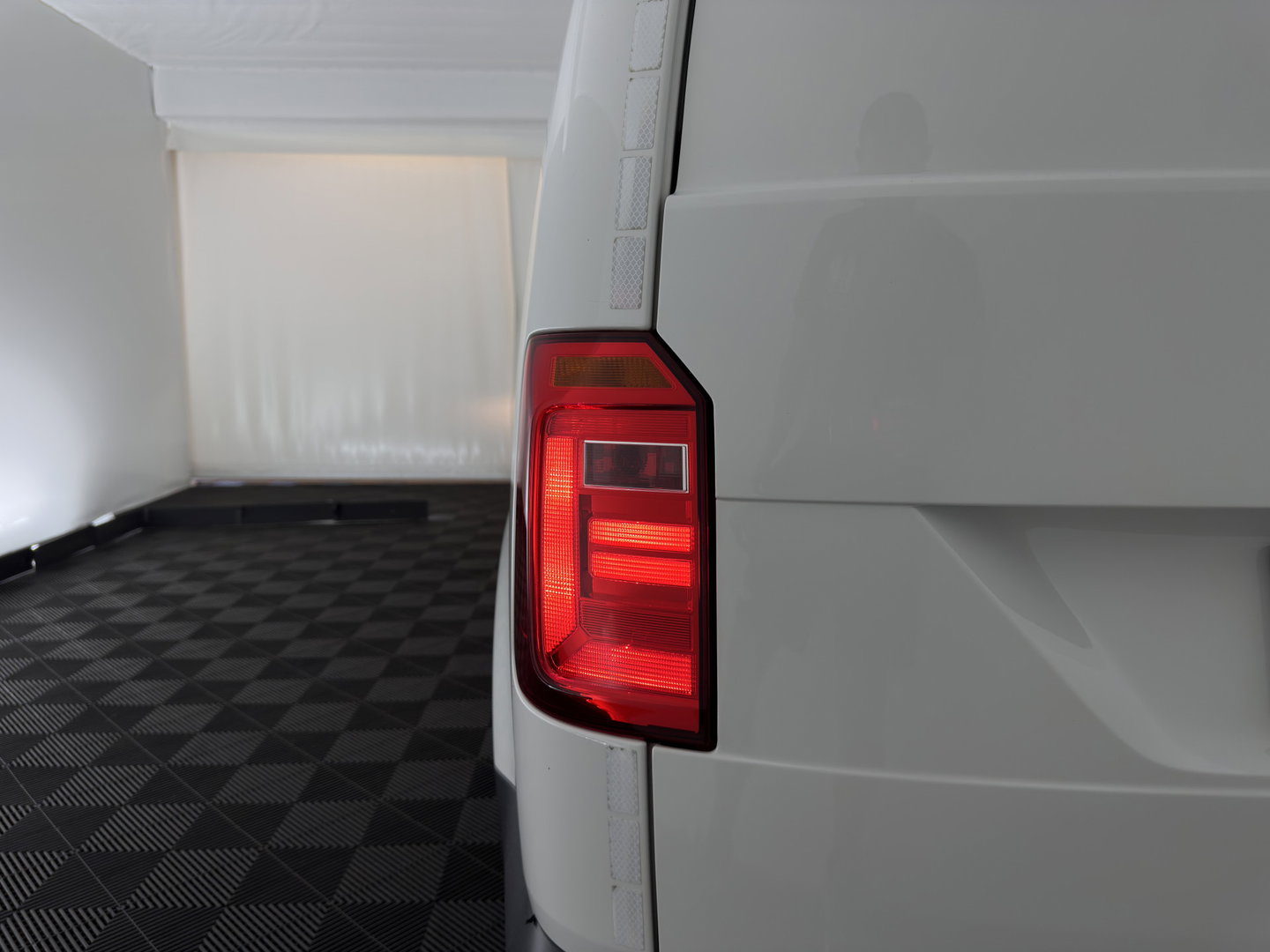 Volkswagen Caddy 1.4 TGI L2H1 EcoFuel Maxi ( CNG ) *AIRCO | CRUISE | PDC | COMFORT-SEATS | RADIO-CD/MP3*