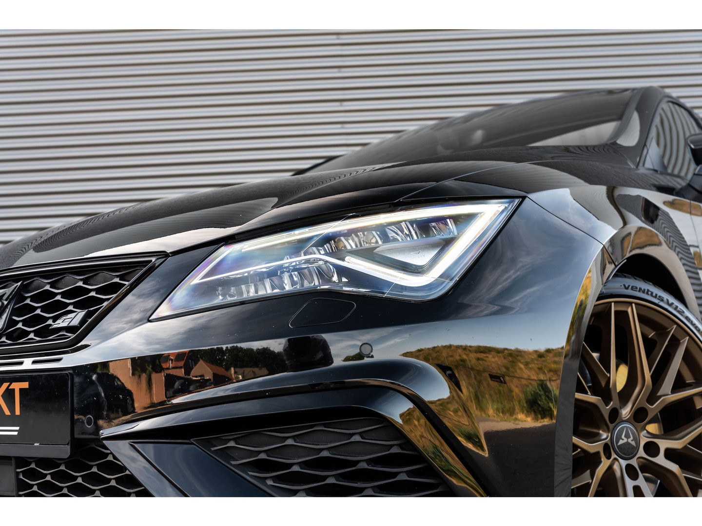 SEAT Leon 2.0 TSI CUPRA PANO BEATS VIRTUAL CAMERA BullX