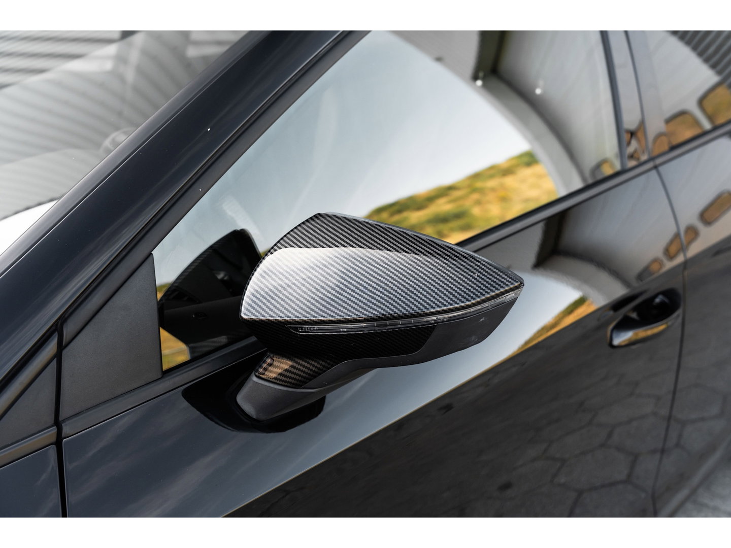 SEAT Leon 2.0 TSI CUPRA PANO BEATS VIRTUAL CAMERA BullX