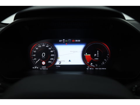 Volvo XC40 1.5 T4 Plug-in hybrid Ultimate Bright | Pano-dak | Adap. cruise | sportstoelen | camera | Dodehoek (Blis) | H&K Audio |